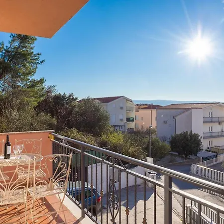 Borzic Apartment Omis