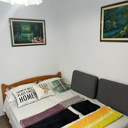Borzic Apartment Omis